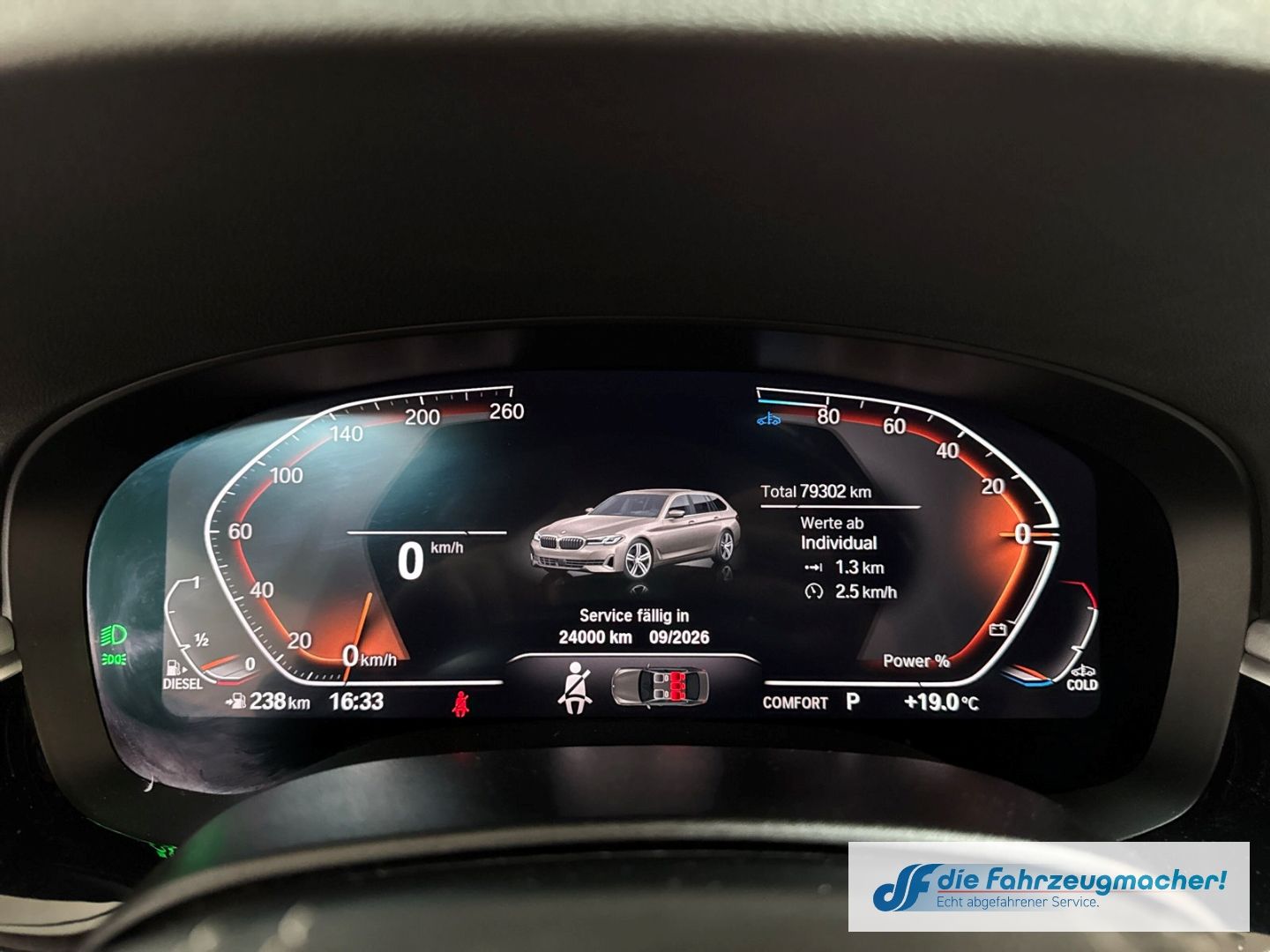 Fahrzeugabbildung BMW 520 d Touring Park-Assistent Luftfederung Navi D