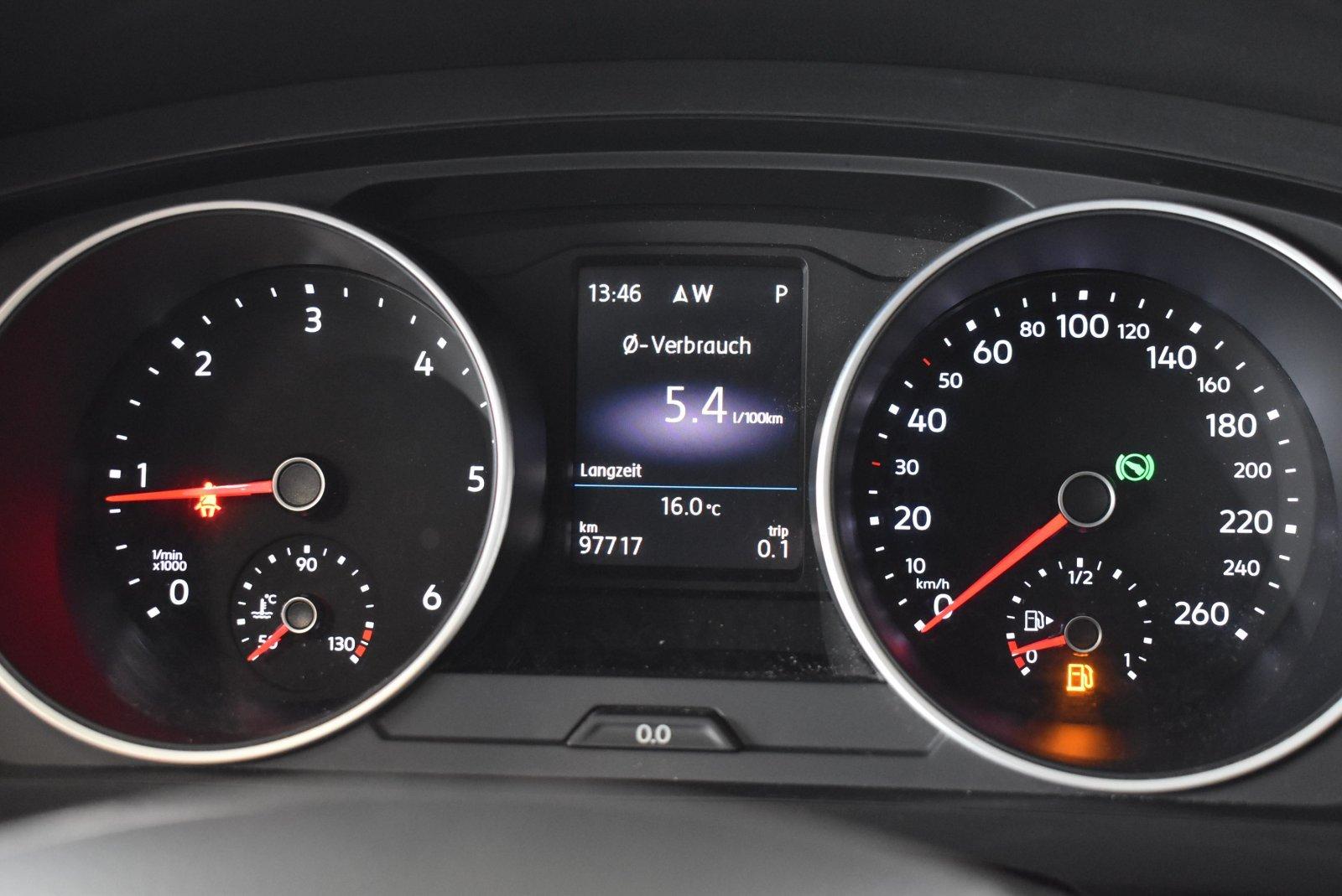 Volkswagen Tiguan 2.0 TDI DSG Highline AHK APP DAB