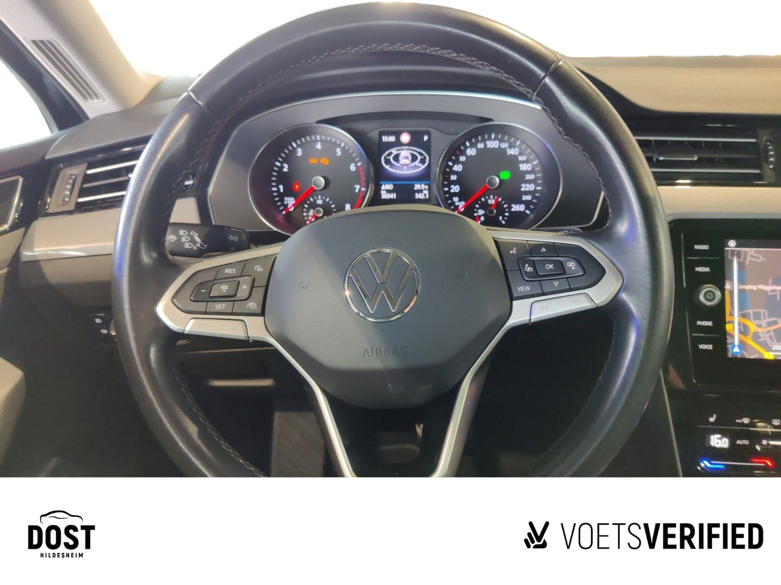 Volkswagen Passat Variant - Bild 12