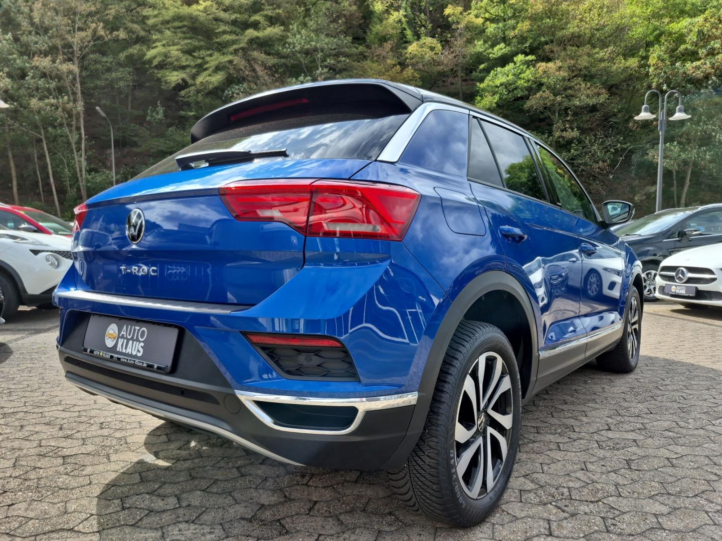 Volkswagen T-Roc Active Navi PDC CarPlay LM Sitzheizung, миниатюра 3