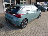 Hyundai i20 Advanced VOLL-LED APPLE KAMERA SHZ LHZ - Hyundai i20: Grün