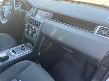 Land-Rover Discovery Sport - 10