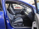 Volkswagen Golf Variant R-Line 1,5 l eTSI DSG ACC LED NAVI - mit Benzin-Antrieb: Servolenkung, Kombi, mit Klimaanlage