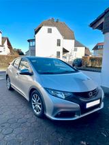Honda Civic 1.8 i-VTEC Sport - gebrauchte Honda Civic aus dem Jahr 2013