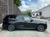 BMW X7 xDrive30d -M - Laser -HUD-ACC-PANO-Individual - BMW X7: M