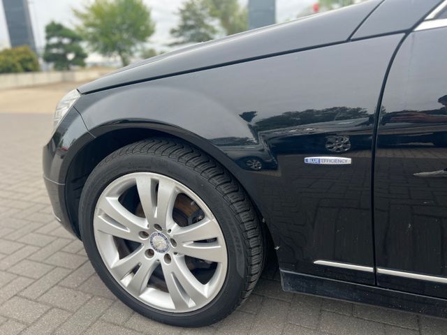 Mercedes-Benz C 220  T-Modell T DI Blueeffiieny