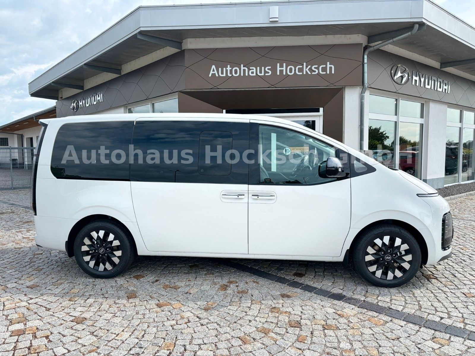 Hyundai Staria – Bild 2