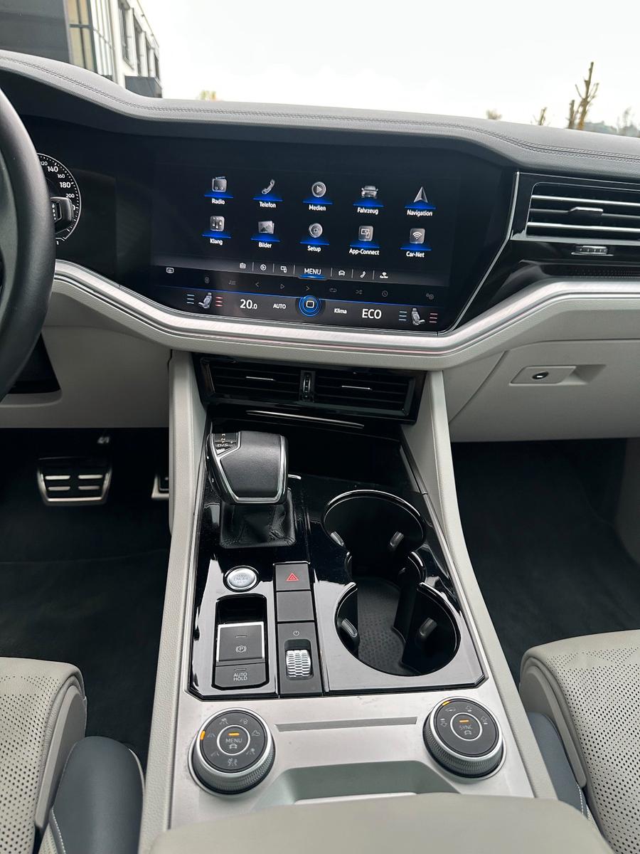 Volkswagen Touareg 4.0 V8 TDI SCR 310kW 4MOTION Tiptronic -