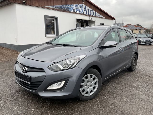 Hyundai i30 cw Trend 1.6 Diesel /Standheizung/