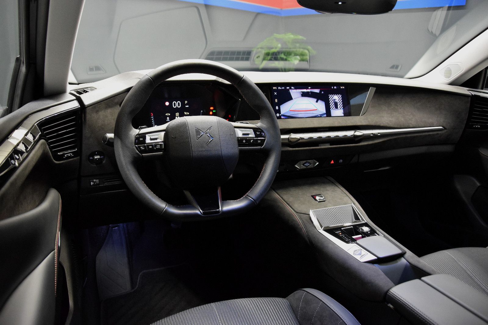 Fahrzeugabbildung DS Automobiles DS4 Performance Line Pano Sitzheizung