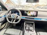 BMW M760e*xDrive*Two*Tone*Individual*3xTV*SkyLounge* - gebrauchte BMW M760 aus dem Jahr 2024