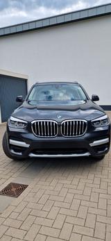 BMW X3 xDrive30e xLine - BMW X3 xLine mit Hybrid-Antrieb (Benzin/Elektro)