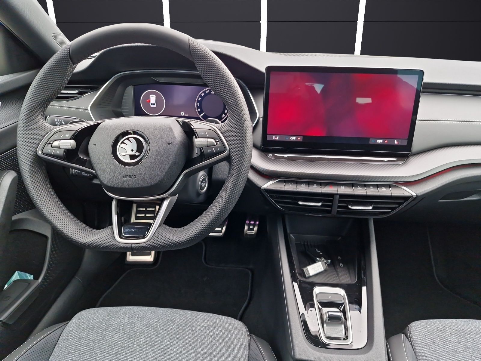 Fahrzeugabbildung SKODA Octavia Combi Sportline 1.5 TSI Matrix LED HUD R