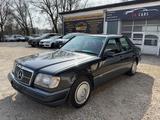Mercedes-Benz W124 E 200 Automatik Sportline H-Kennzeichen - Mercedes-Benz E 200: W124