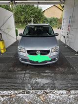 Volkswagen Wolkswagen Touran 1.9 TDI  2010 - Volkswagen Touran mit Diesel-Antrieb: 1.9