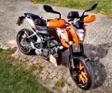 KTM Duke 200 - KTM VON 126 BIS 250 CCM