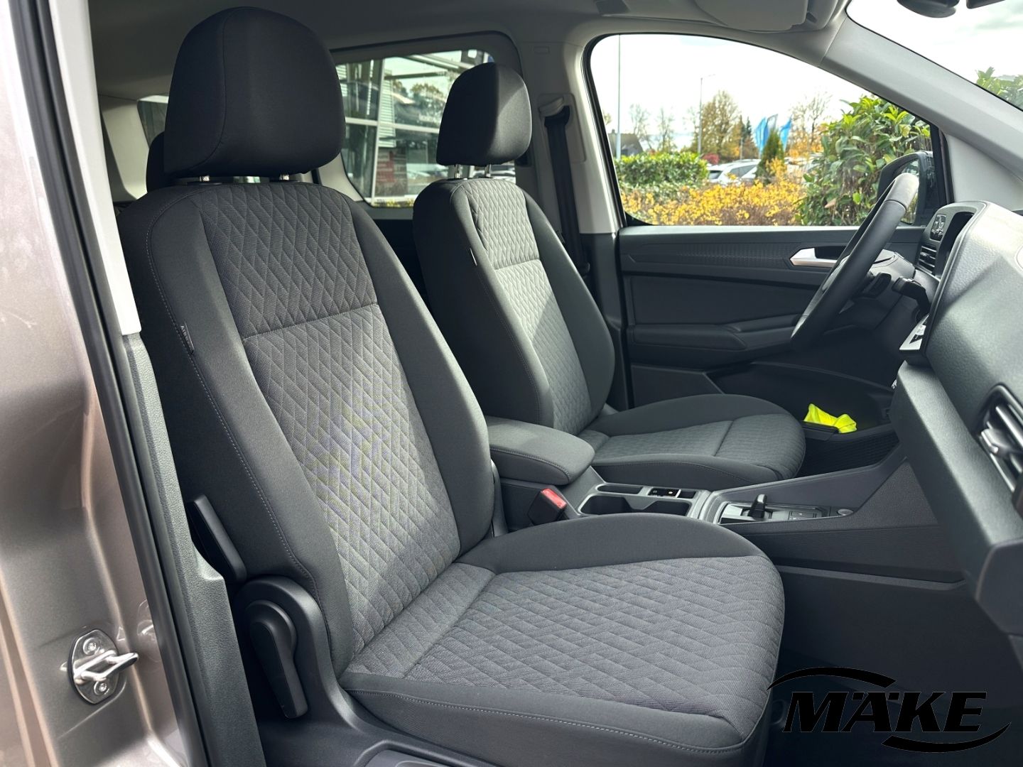 Caddy Goal 1.5 eHybrid DSG AHZV LED ACC RFK NAV