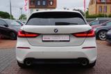 BMW 118d Sport Line LED Navi Android Apple Panorama - BMW 118 mit Diesel-Antrieb