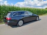 Mercedes-Benz E 220 d T Autom. - Standheizung + Winterräder - : Winterräder