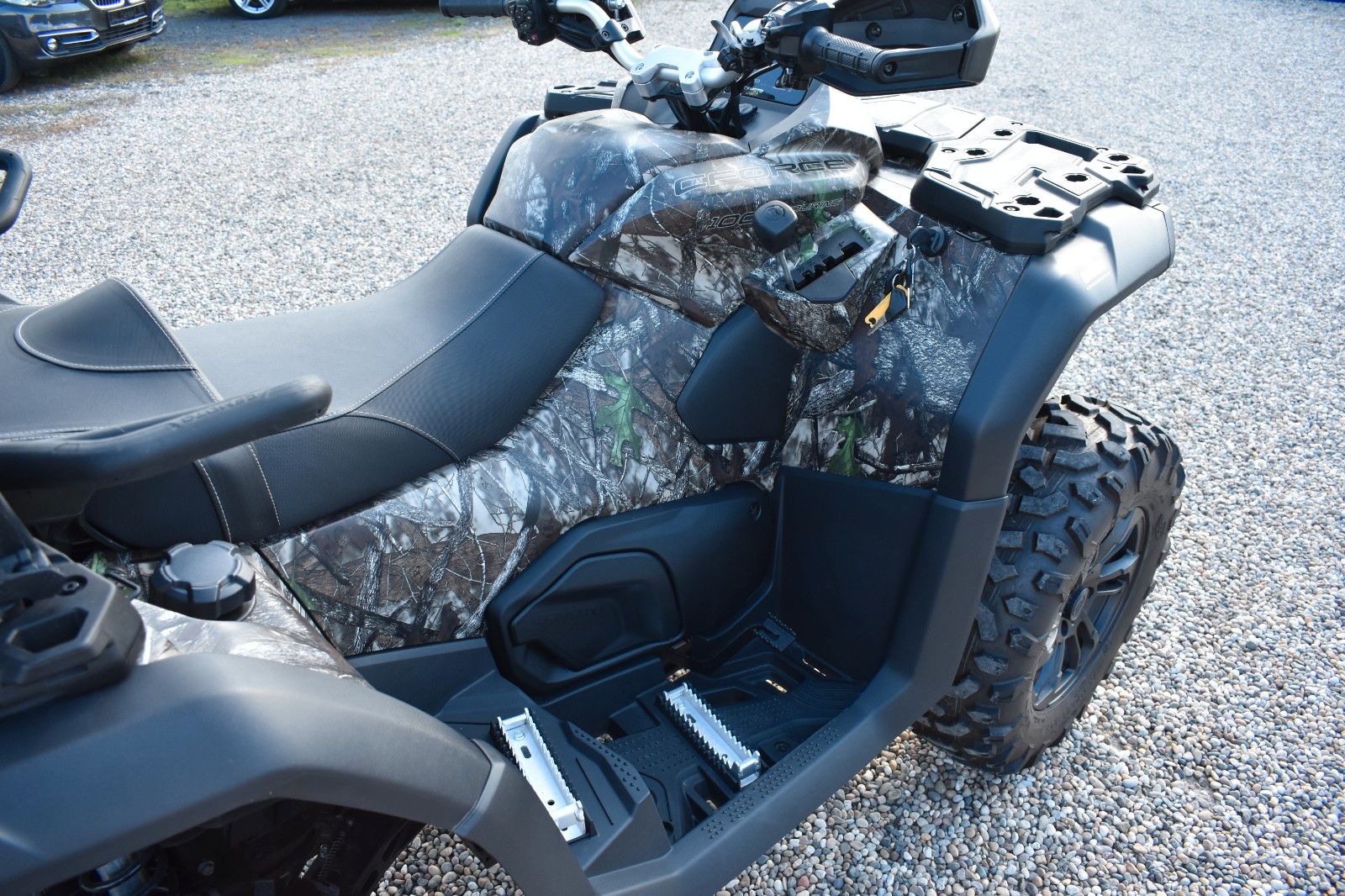 Fahrzeugabbildung CFMOTO CForce 1000 Touring Seilwinde Koffer Bügel AHK