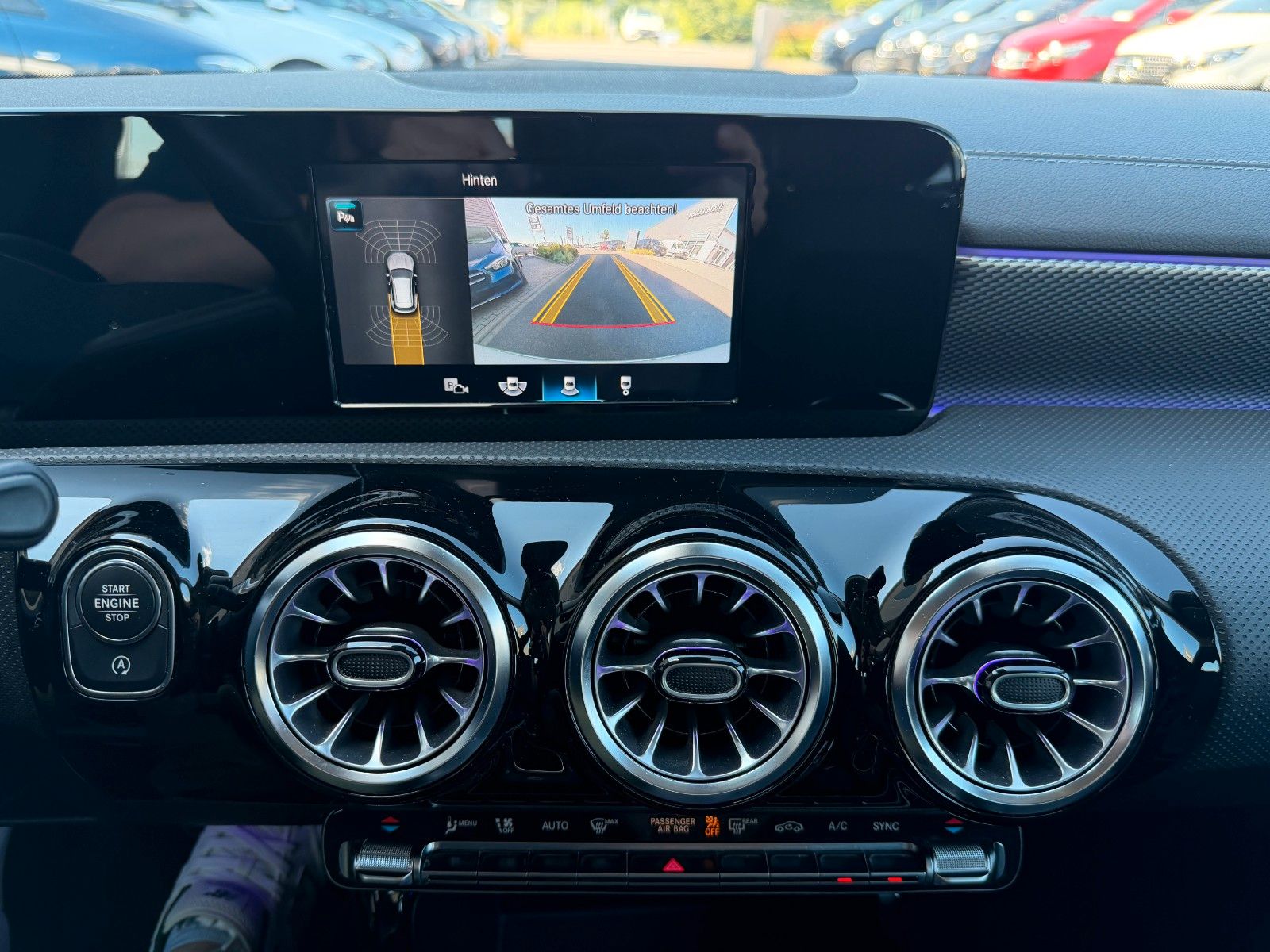 Fahrzeugabbildung Mercedes-Benz CLA 200 Shooting Brake