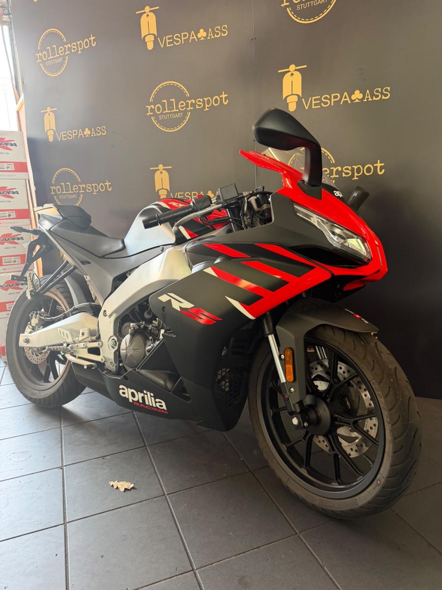 Aprilia RS4 125 E5 wenig KM ähnl.Duke MT 11KW