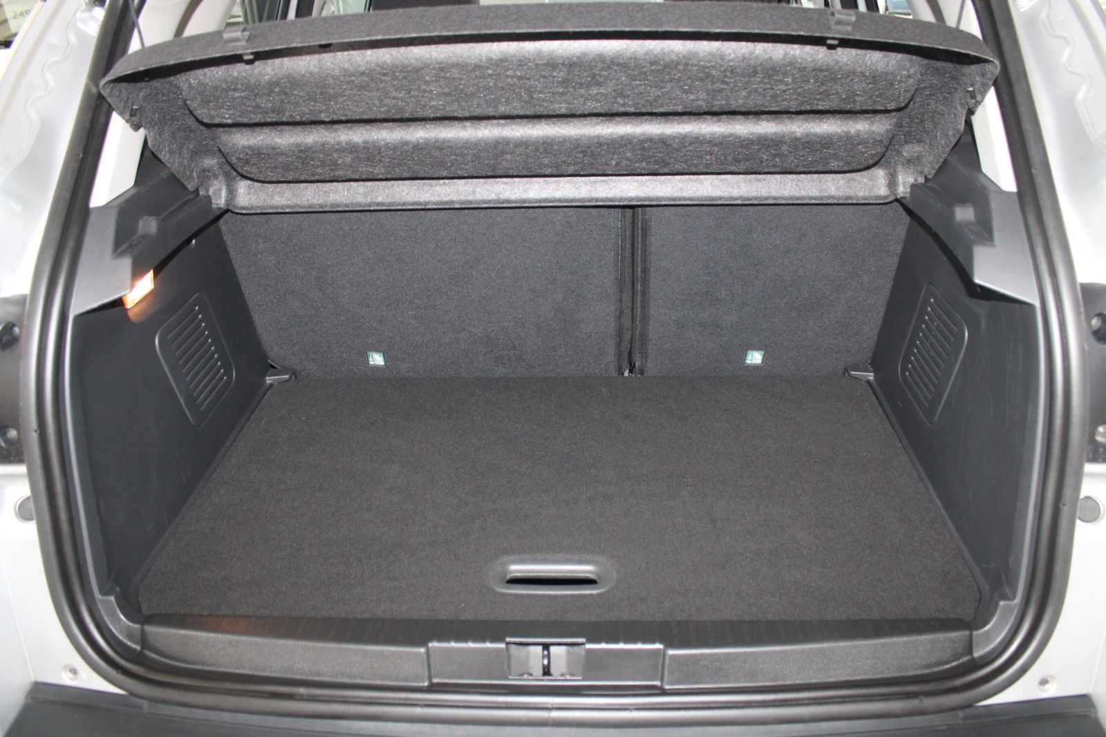 Fahrzeugabbildung Renault Captur Luxe 120 AUTOMATIK AHK NAVI CAM Klimaauto