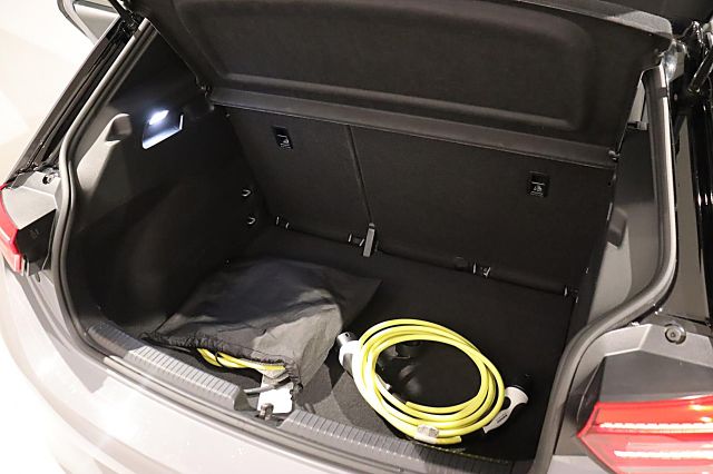 ID.3 Pro 150kW ACC IQ.LIGHT KAMERA KEYLESS NAVI