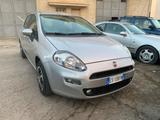 Fiat Punto 1.2 8V 5 porte Easy - Fiat Punto EASY mit Benzin-Antrieb