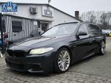 BMW 550 i M-PAKET NAV AUT PANO  MEM R-KAM
