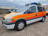 Opel Zafira 2.2 16V Comfort Automatik AHK TÜV - Opel Zafira: 16v