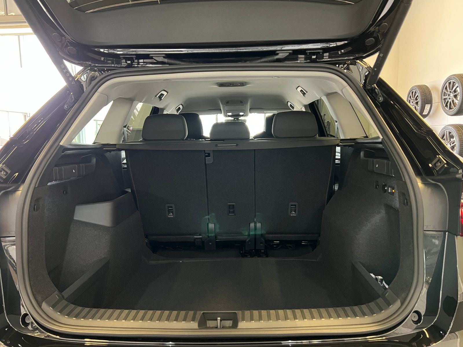 Fahrzeugabbildung SKODA Kodiaq Selection 2.0 TDI DSG *AHK, LED, Komfortp