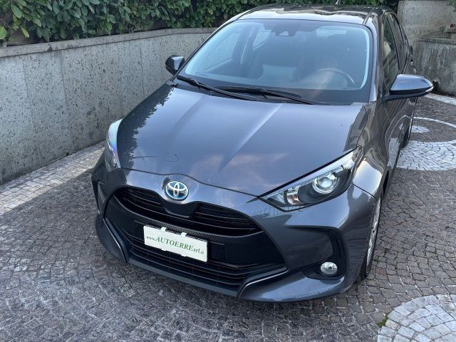 Toyota Yaris 1.5 Hybrid 5 porte Business