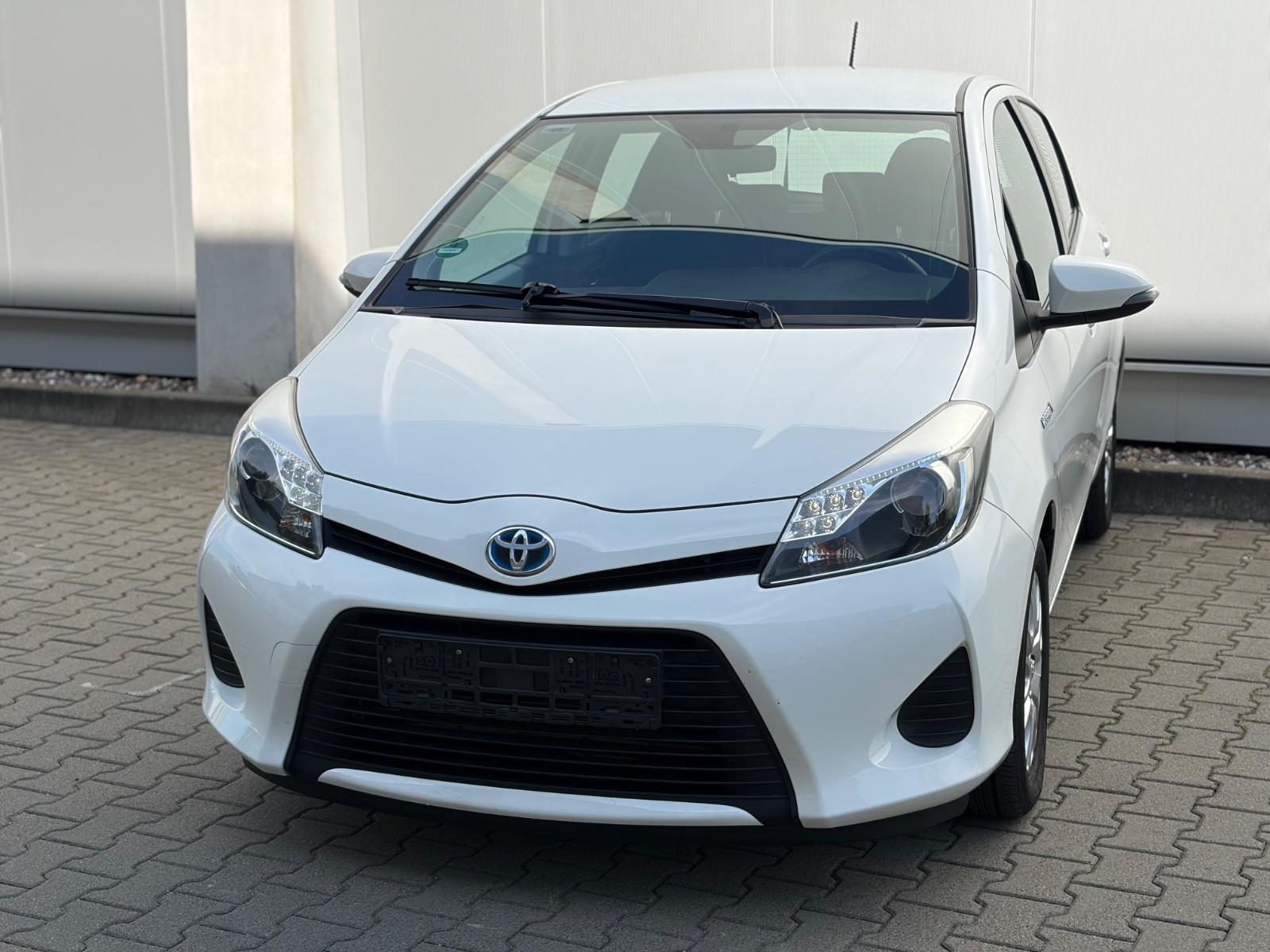 Toyota Yaris Hybrid Life/Rückfahrkamera/Klimaaut./Top