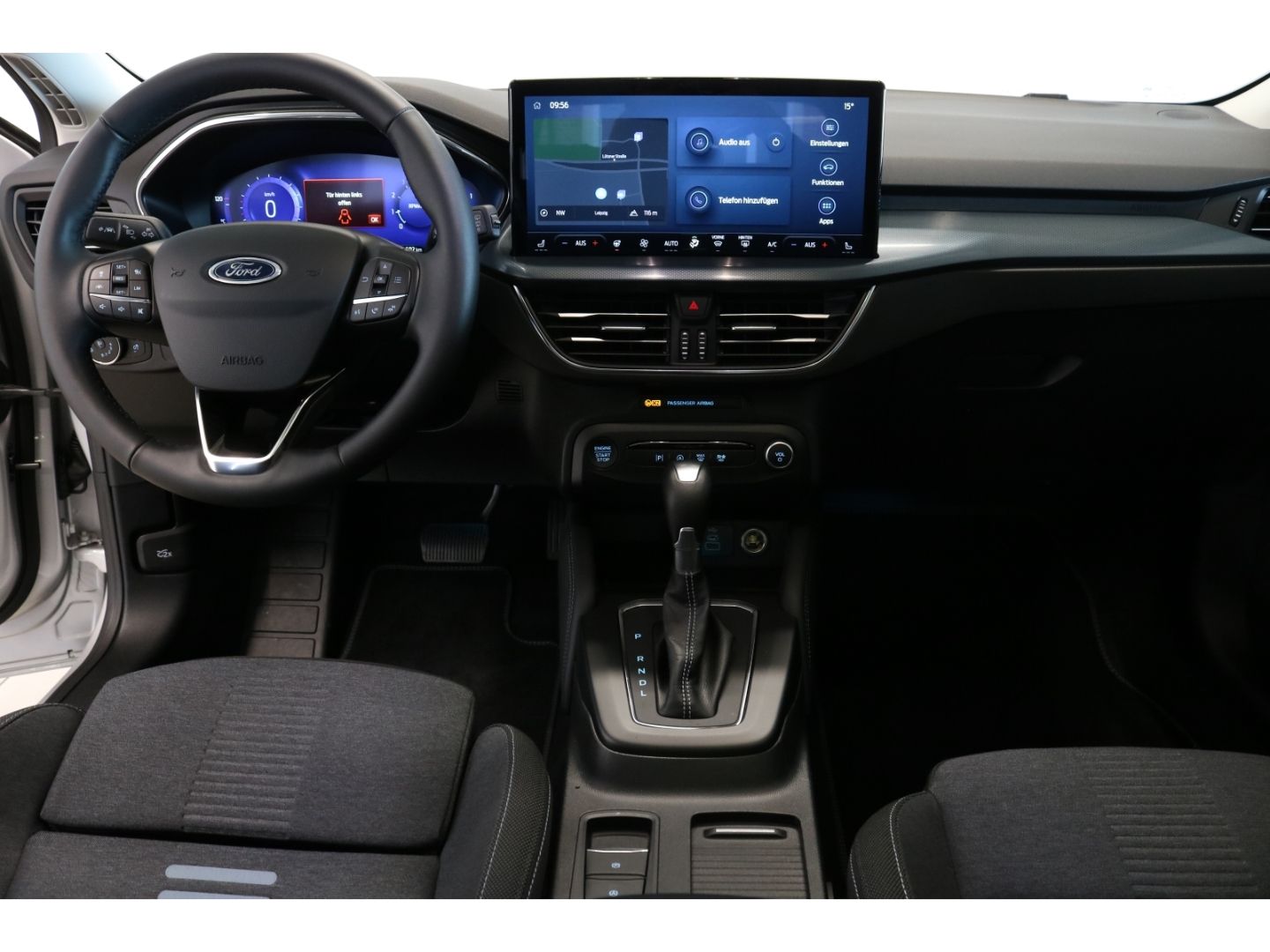 Fahrzeugabbildung Ford Focus Active X Schiebdach LED DAB totWinkel ASS