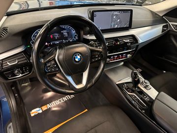 BMW 530 e Touring xDrive *Virtual Cockpit*AHK*LED*BT