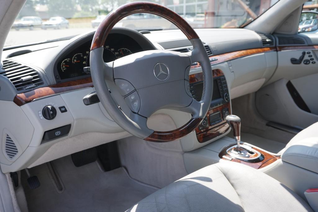 Mercedes-Benz S 600