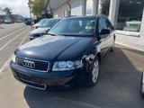 Audi A4 1.9TDI 2003 - Audi A4 aus 2003: 1.9