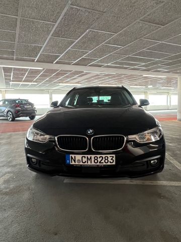 BMW 320d Touring Sport Line Automatic Spo...