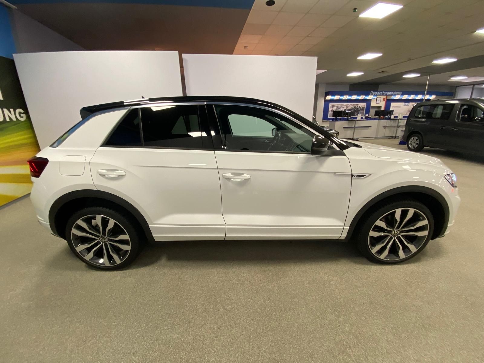 Fahrzeugabbildung Volkswagen T-Roc 1.5 16V TSI Sport R-Line+PDC+ALU+LED