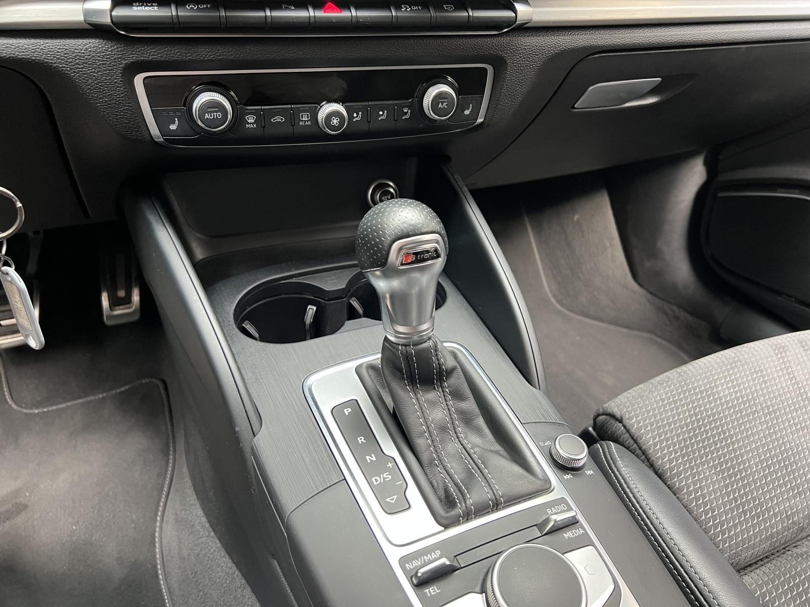Audi A3 35 TFSI S-Line SelectionNavi Matrix LED B&O, миниатюра 21