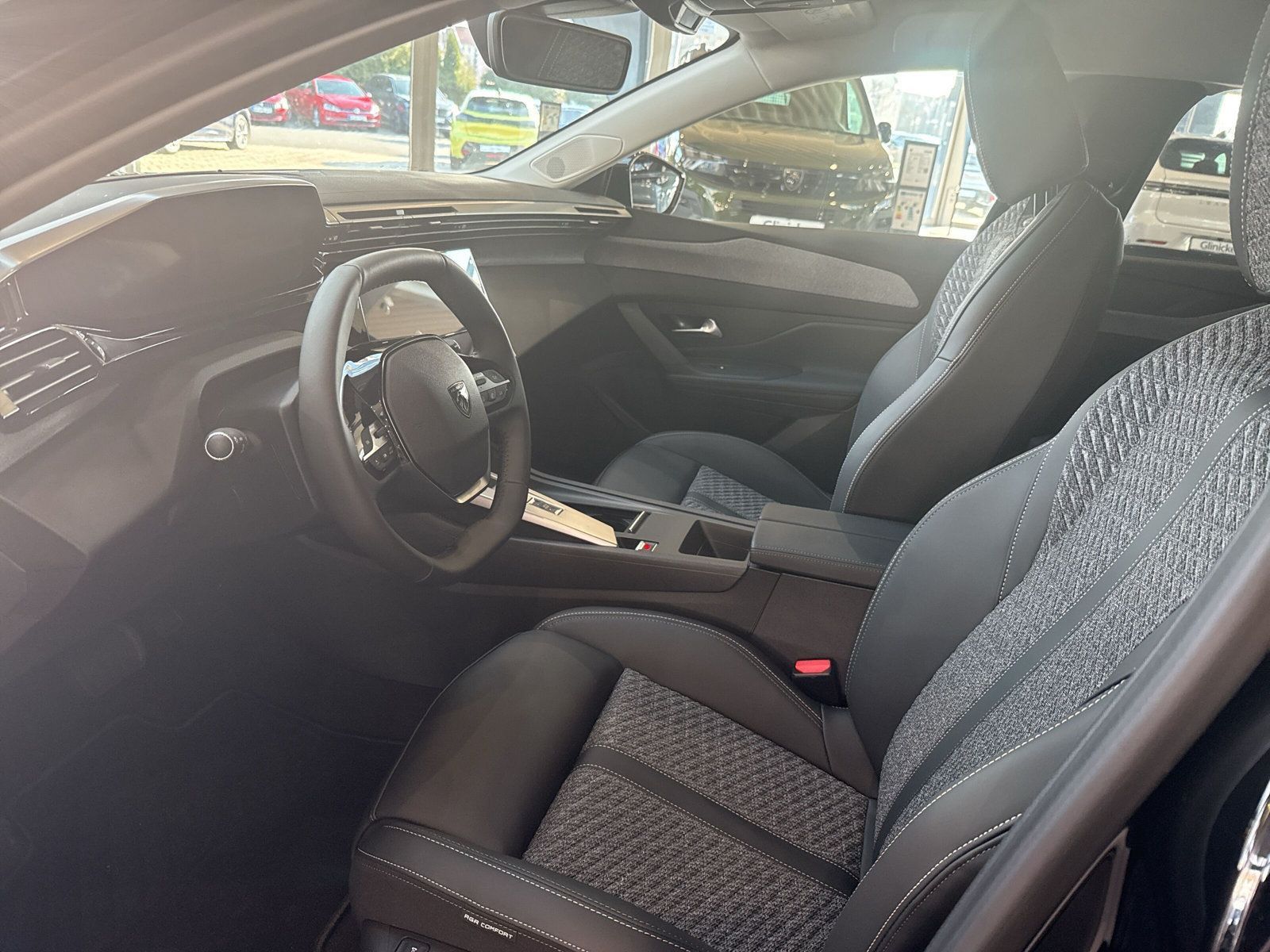 Peugeot 308 - Bild 5