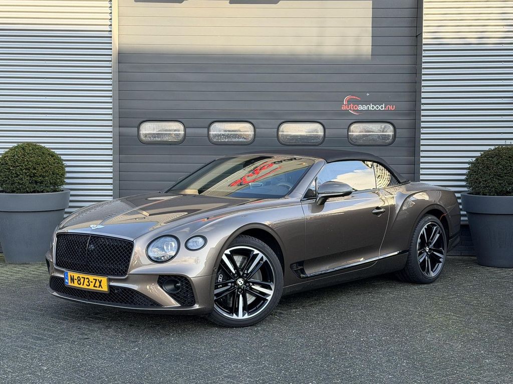 Image of Bentley Continental GTC