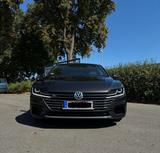 Volkswagen Arteon 2.0 TSI 200kW  DSG 4MOTION R-Line/ AHK/ - Volkswagen Arteon in Düsseldorf