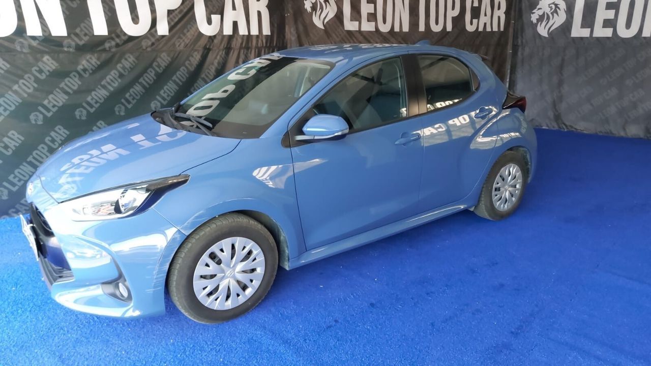Toyota Yaris - 1
