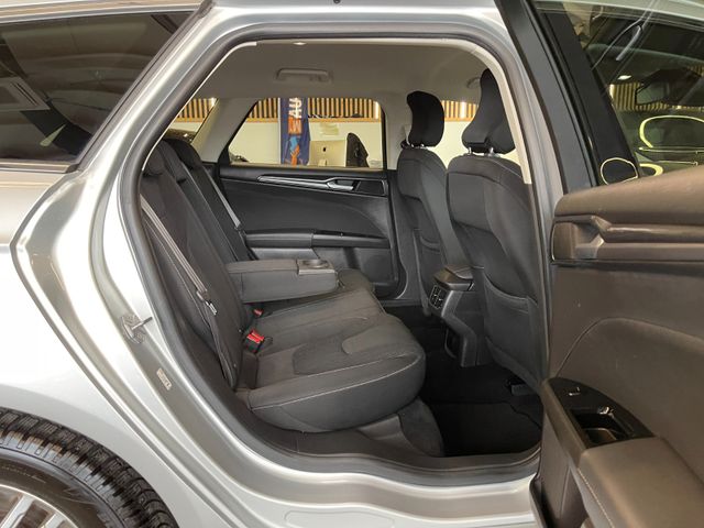 Ford Mondeo Turnier Titanium Aut.*NAVI*ACC*KAMERA*LED