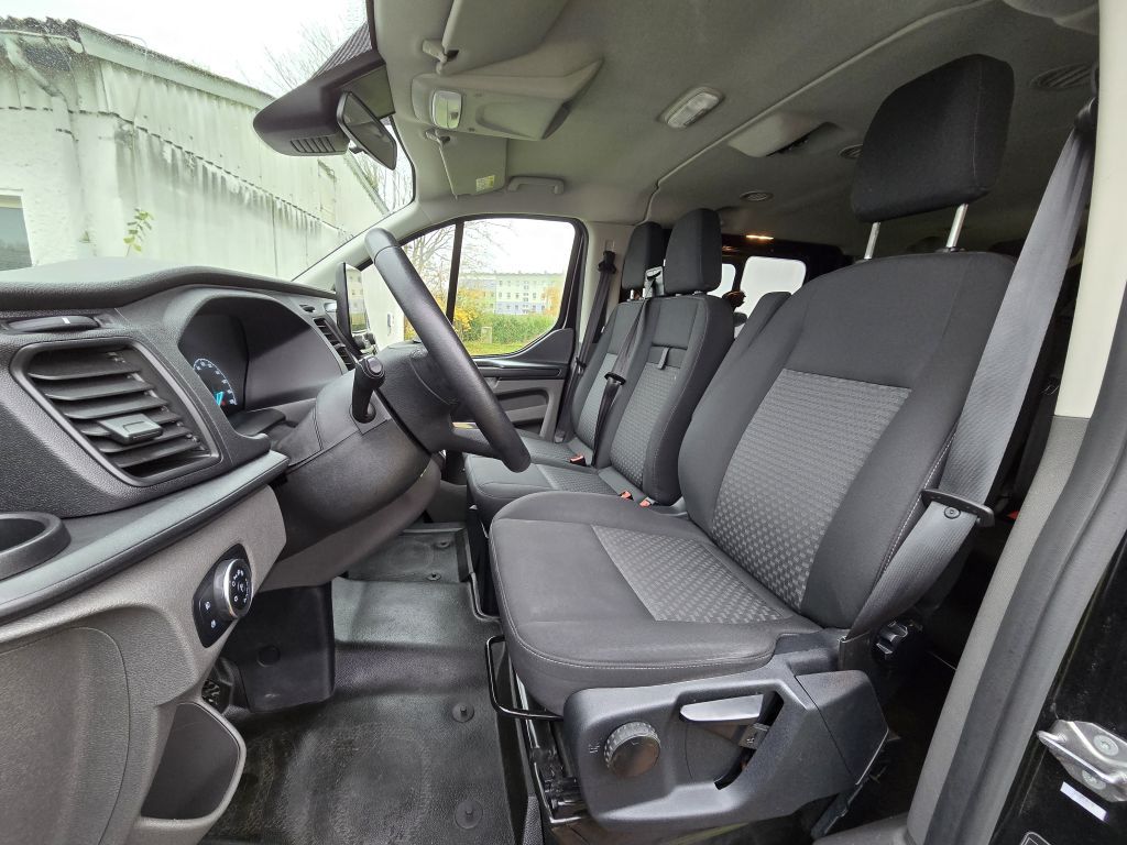 Fahrzeugabbildung Ford Transit Custom Trend 320 L1 Aut.+9-Sitzer+Kamera