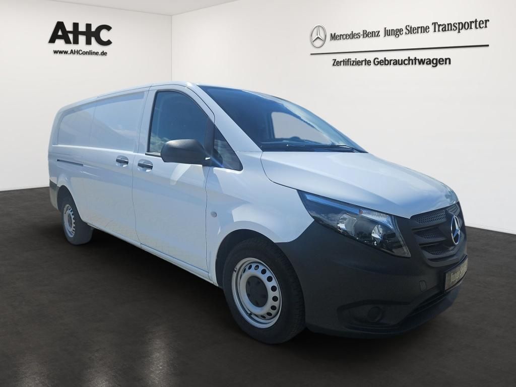 Fahrzeugabbildung Mercedes-Benz Vito 110 Kasten extralang 2 Sitze RFK Klima Holz