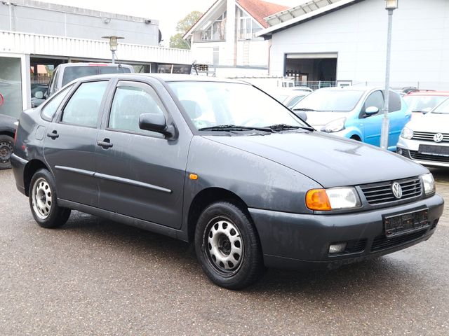 Volkswagen Polo 1.4 Basis Classic Tüv 01/2026