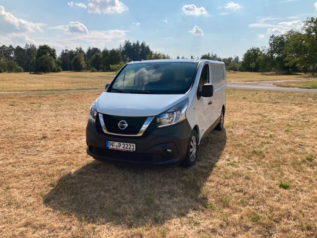 Image of Nissan NV300
